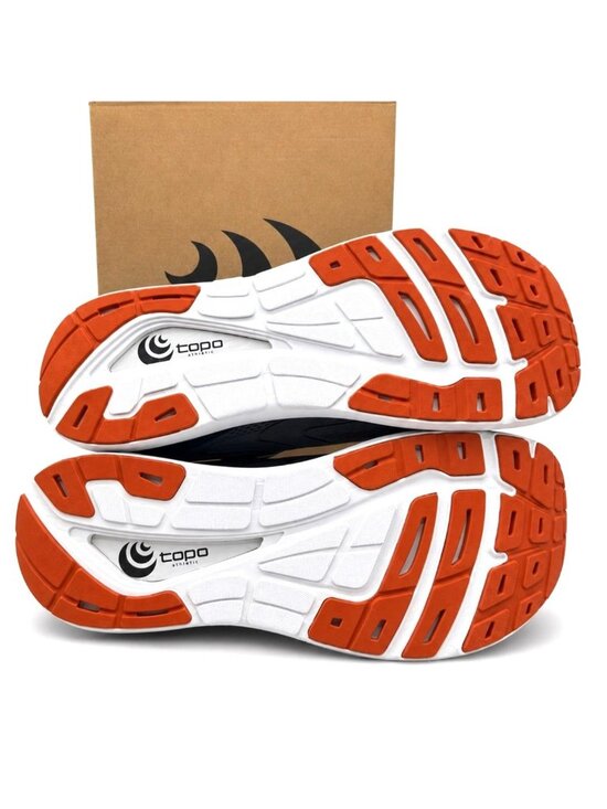 Topo Athletic Phantom 2 Supportive Mens 12.5 Grey Clay Road Running Shoe New Box main image 7